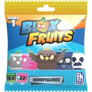 Blox Fruits Mini Collectible Figures, Quantity Varies, Cute Toy Models Based on Popular Game Characters