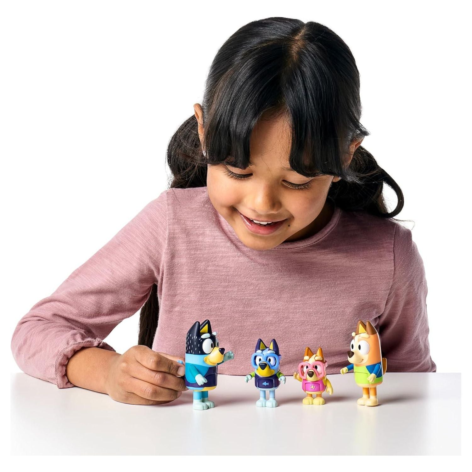 Bluey Figure 4-Pack, Family Beach Day 2.5-3 Inch, Bingo, Bandit And Chilli Character Figures With Accessories,