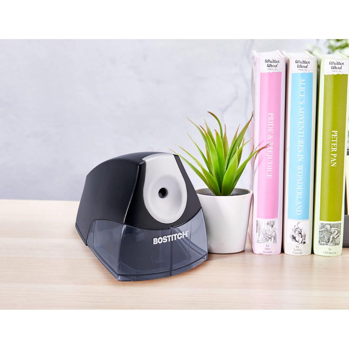 Bostitch Office Personal Electric Pencil Sharpener, Powerful Stall-Free Motor, High Capacity Shavings Tray, 7yr Warranty,Black,