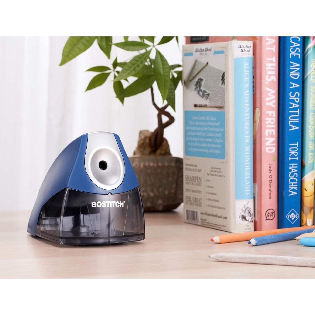 Bostitch Office Personal Electric Pencil Sharpener, Powerful Stall-Free Motor, High Capacity Shavings Tray, 7Yr Warranty, Navy Blue (EPS4-KTBLUE),