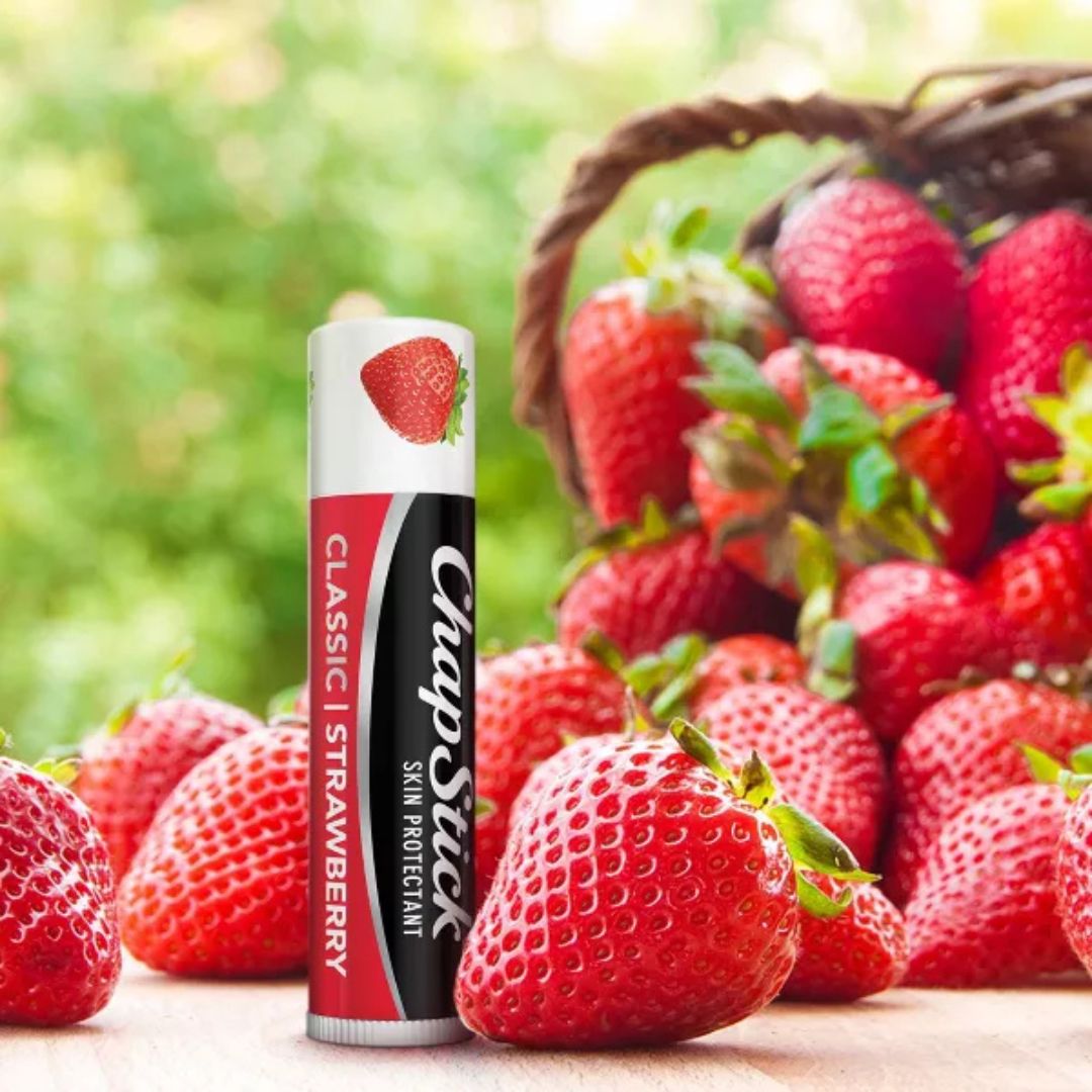 ChapStick Classic Strawberry Lip Balm (Pack Of 3) 4g Each,305730715409