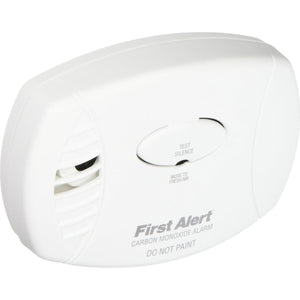 FIRST ALERT Carbon Monoxide Detector, No Outlet Required, Battery Operated, CO400, White, 2 Count (Pack Of 1),029054003720
