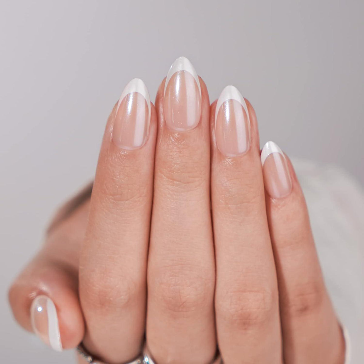 BTArtbox French Tip Press On Nails - BTArtbox White Almond Medium Reusable Stick On Nails In 15 Sizes - 30 Soft Gel Fake Nail Kit For Women Gift, Classic