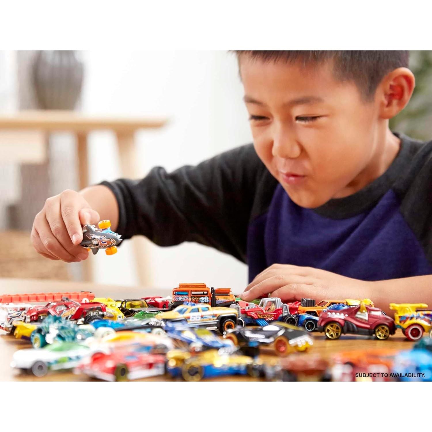 Hot Wheels Toy Cars And Trucks 20 Pack, Set Of 20 1:64 Scale Vehicles For Play Or Display, Instant Collection (Styles May Vary),