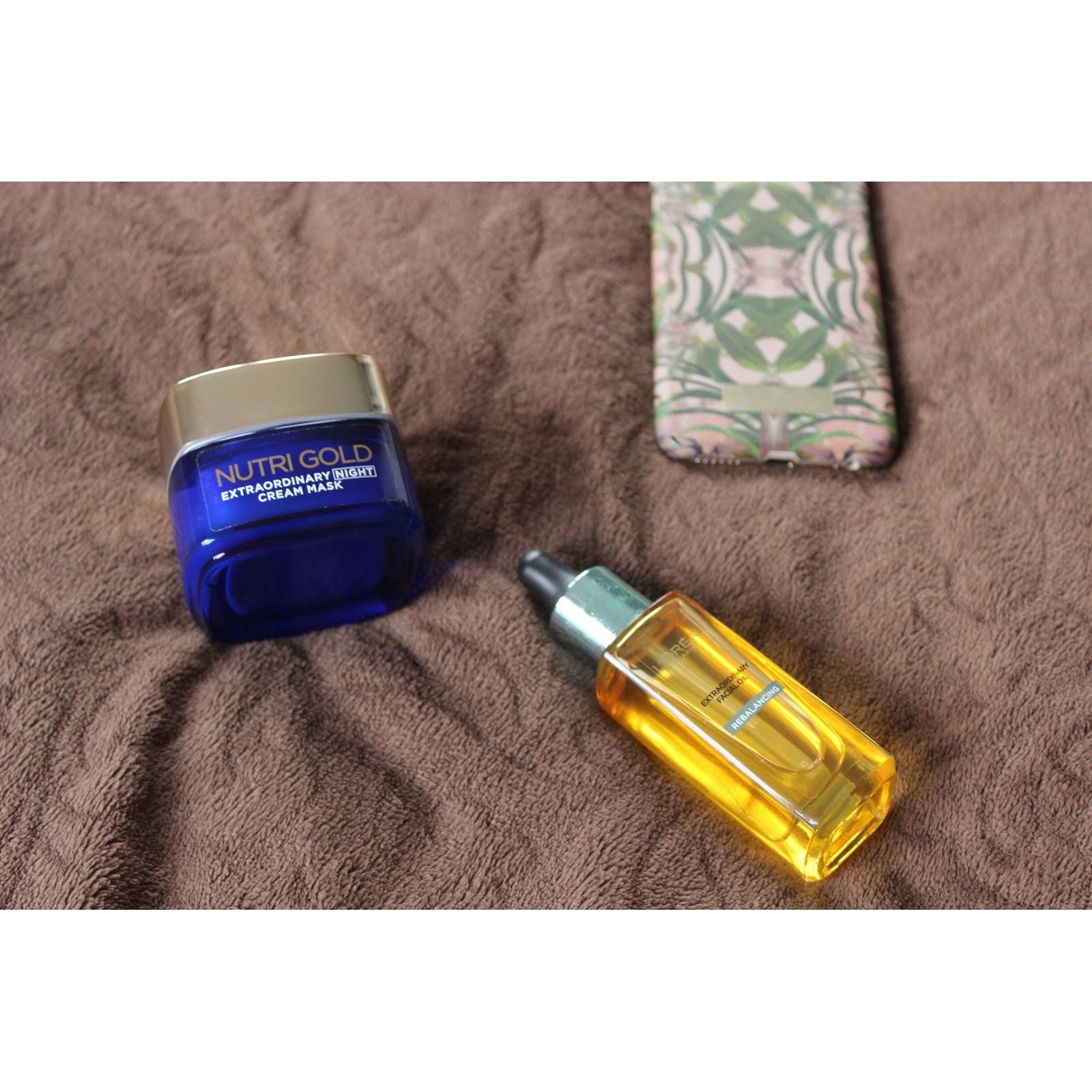 L'Oreal Paris Nutri-Gold Extraordinary Oil Night Mask Cream 50ml,3600523044450,