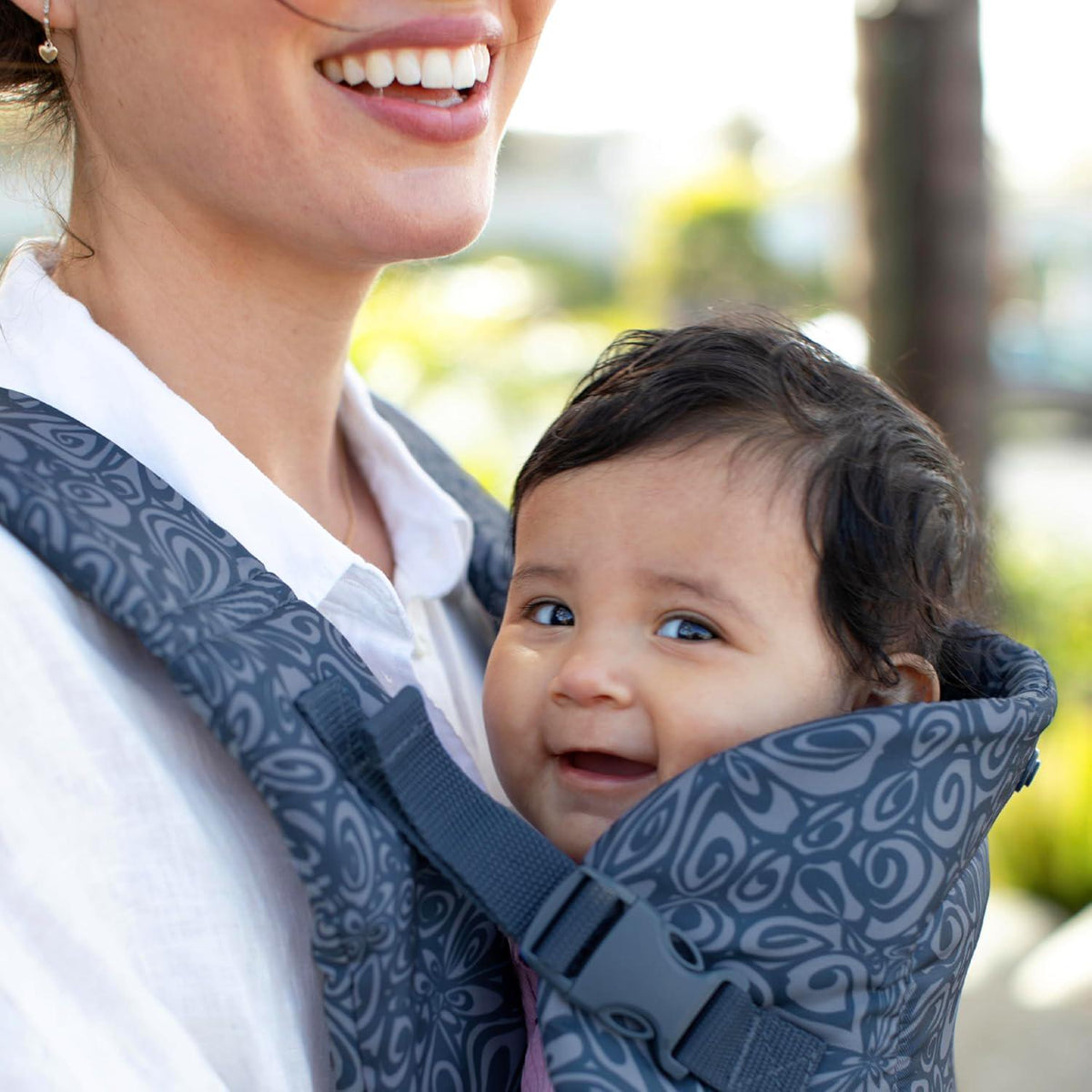 Infantino Flip Advanced 4-in-1 Carrier - Ergonomic, Convertible, Face-in And Face-Out Front And Back Carry For Newborns And Older Babies 8-32 Lbs, Floral Navy,