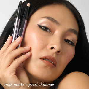 Julep Julep Eyeshadow 101 Crème-to-Powder Waterproof Shadow Stick Pearl Shimmer Long-Lasting, Crease-Proof, Light Golden-Beige Shimmer Cream Eyeshadow With Built-in Smudger