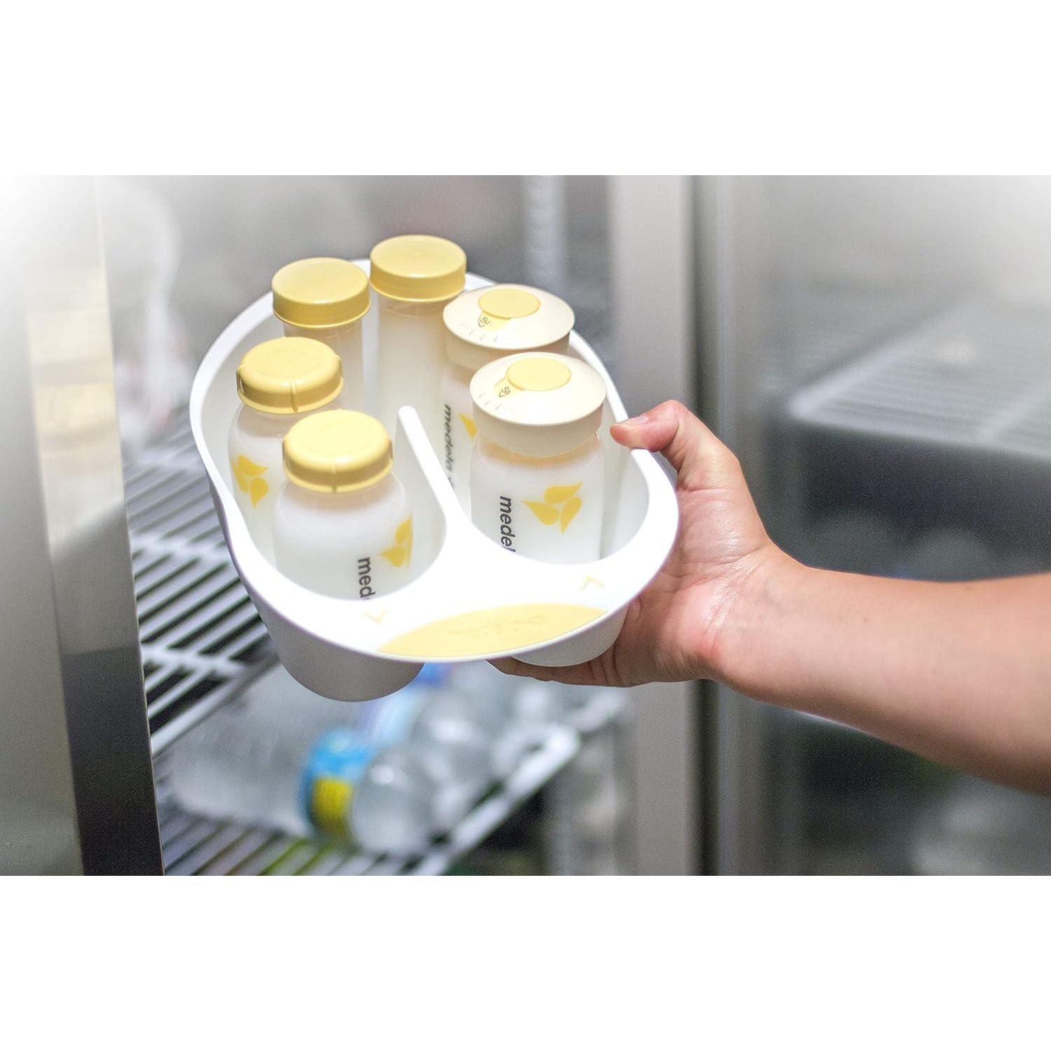 Medela Breast Milk Storage Solution Set, Breastfeeding Supplies And Containers, Breastmilk Organizer, Made Without BPA,
