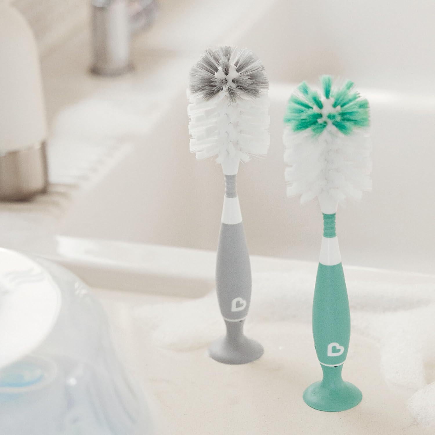 Munchkin Bristle Bottle Brush, Sage,735282160233