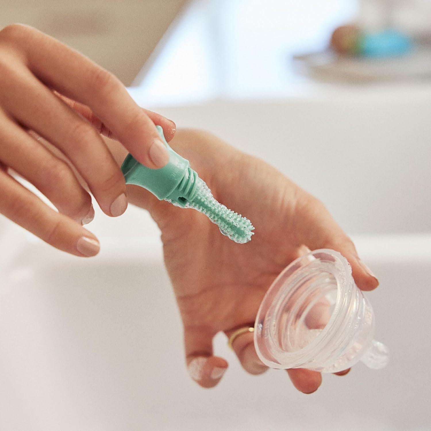 Munchkin Sponge Bottle Brush, 2 Pack, Green,735282271809