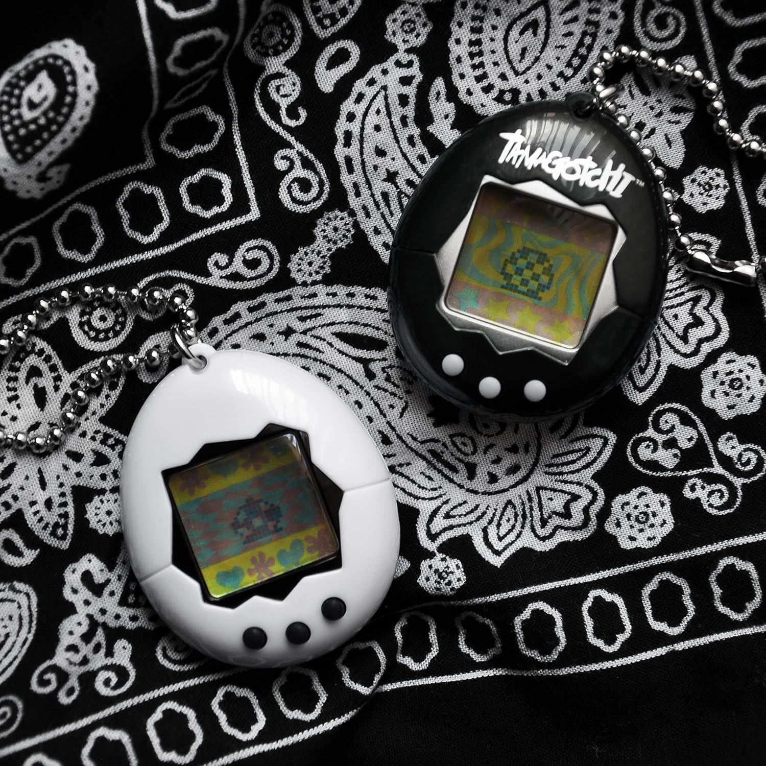 Tamagotchi Original - Black (Updated Packaging),045557429638