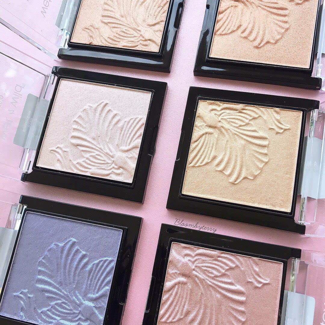 Wet N Wild MegaGlo Highlighting Powder Warm Gold Golden Flower Crown,